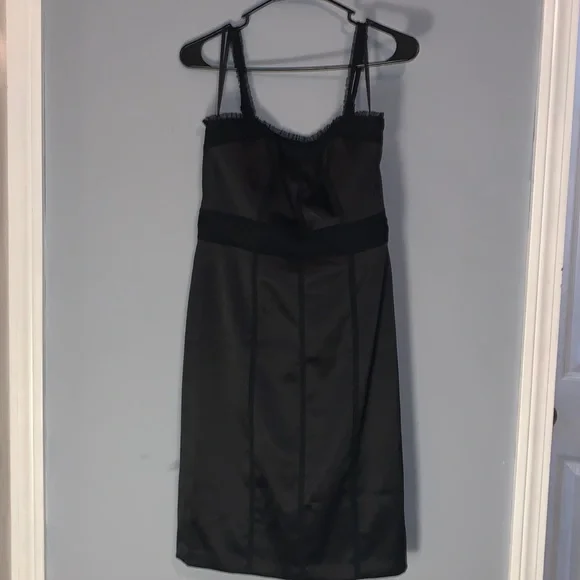 TAHARI BLACK DRESS - Picture 1 of 4